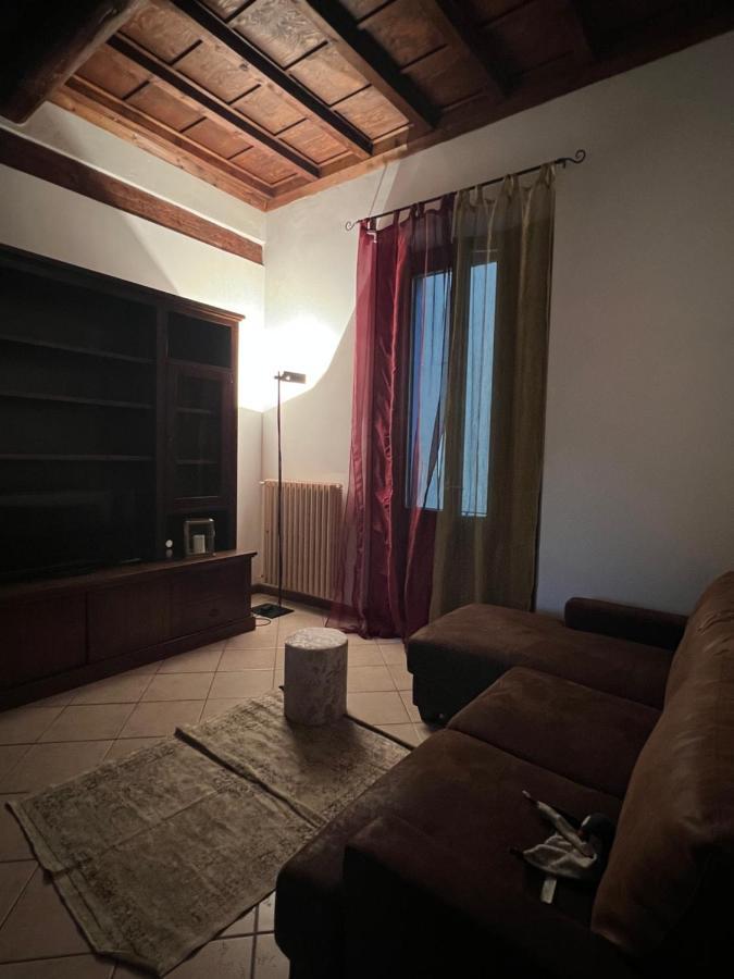 Energetic Apartments Mantova Bagian luar foto