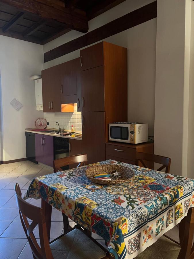 Energetic Apartments Mantova Bagian luar foto